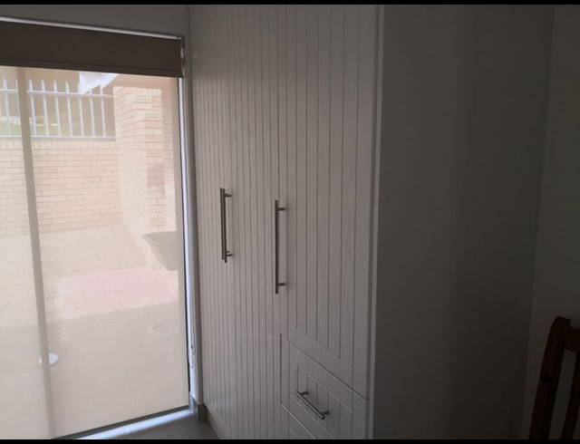 3 BEDROOM HOUSE FOR SALE IN HERSHAM